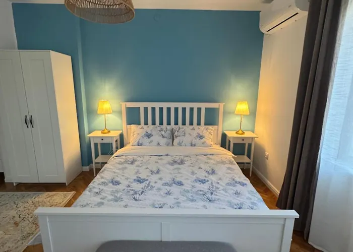 By The Sea * 普里莫尔斯科